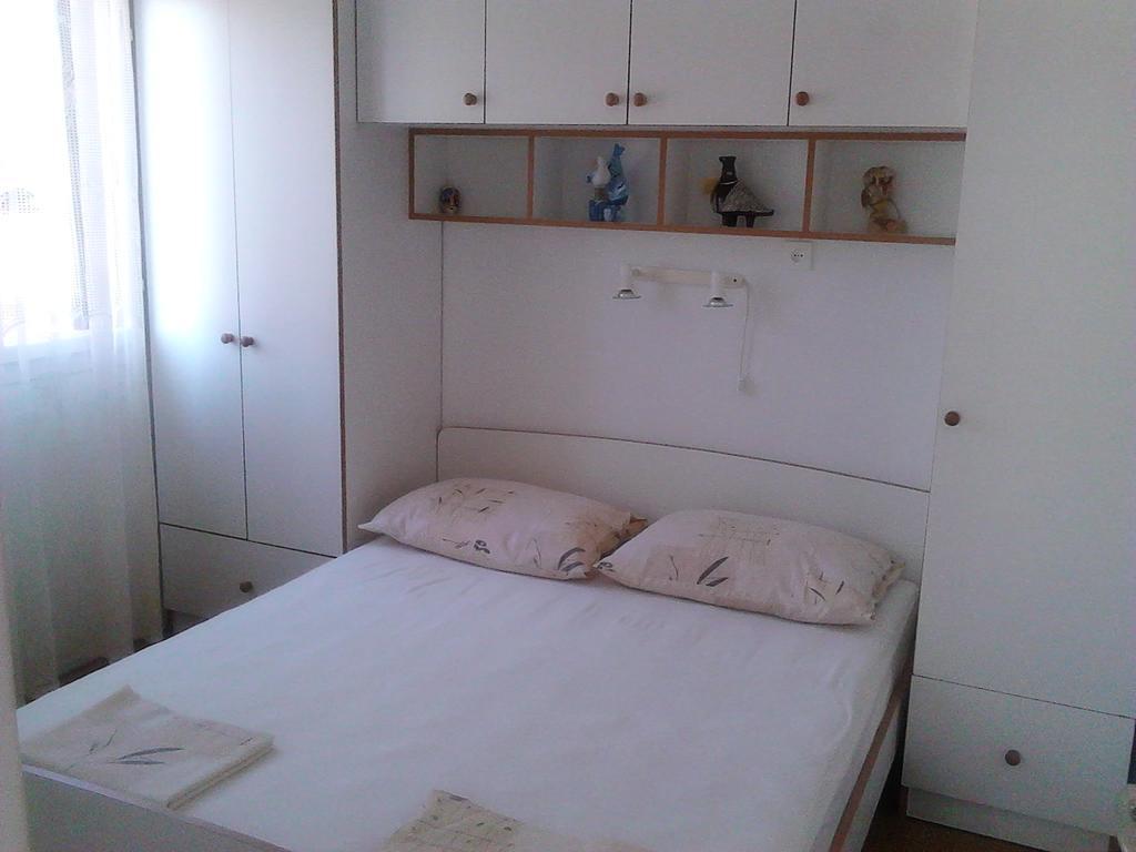 Appartamento Apartman Vladic Grebaštica Esterno foto