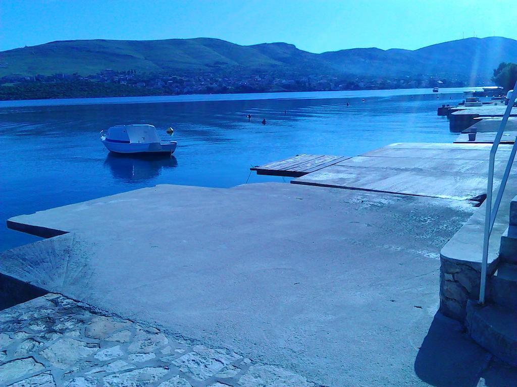 Appartamento Apartman Vladic Grebaštica Esterno foto